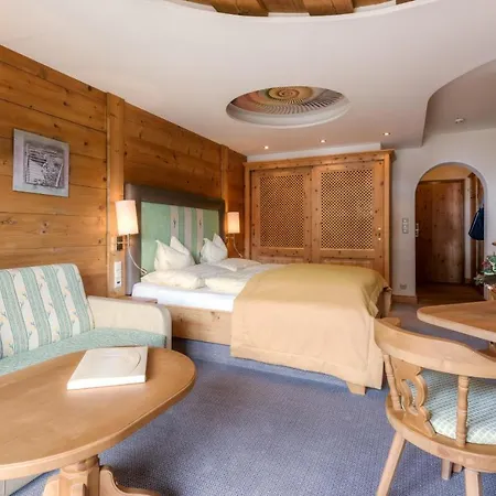 Garni Serfauserhof 4*