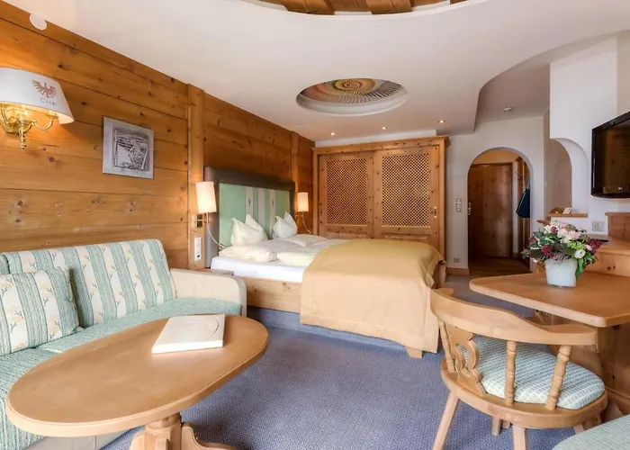 Garni Serfauserhof 4*